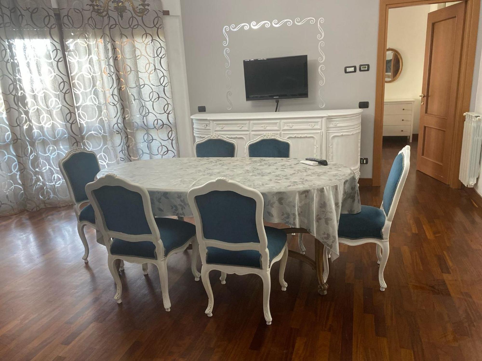 Locazione Turistica Dali2 Apartment *